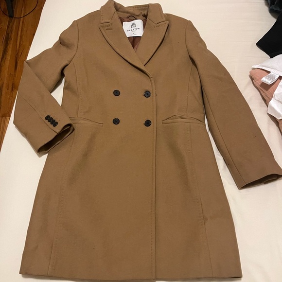 Aritzia wool coat - Picture 1 of 4